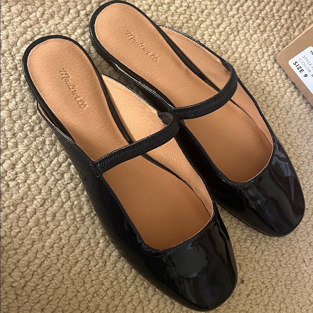 Classic deep indigo Patent Leather Slip-On MulesBRAND NEW NEVER WORN.WITH BOX